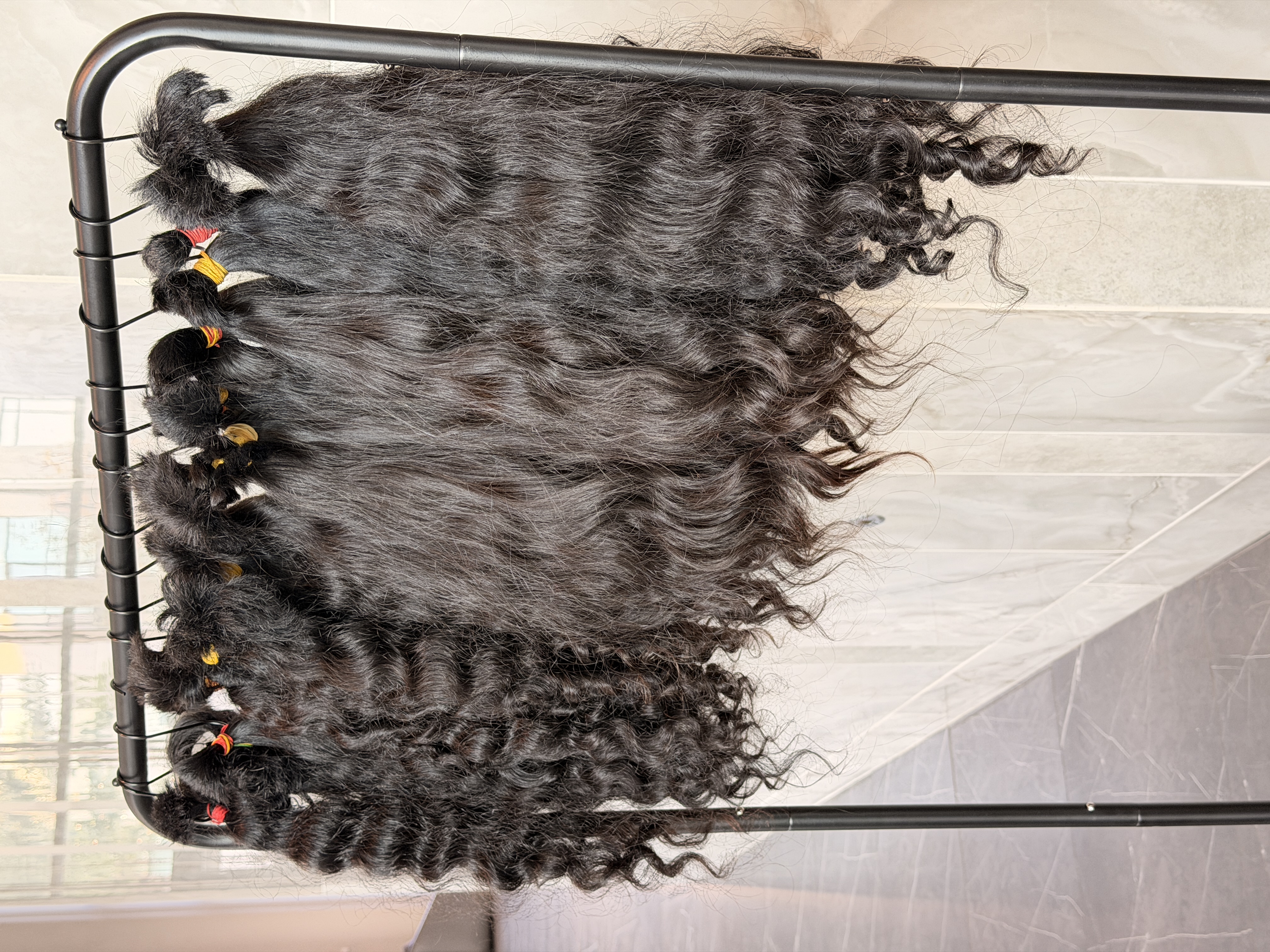 Raw hair bundles · Aavya Hair